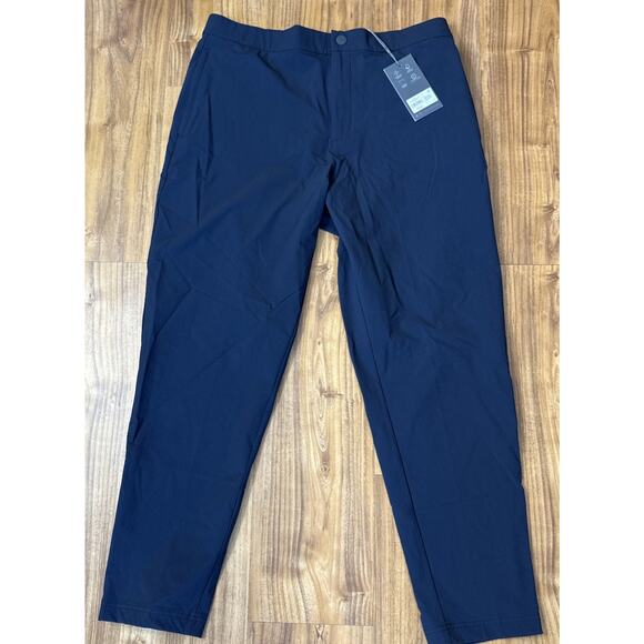 VRST Slim Fit Tapered Performance Pants Large Navy Blue Mens Lightweight NWT NEW - Picture 1 of 5